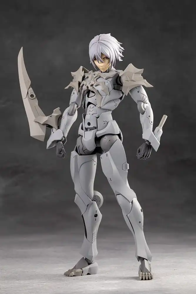 Megalomaria Unlimited Universe Model Kit Zirconia 18 cm